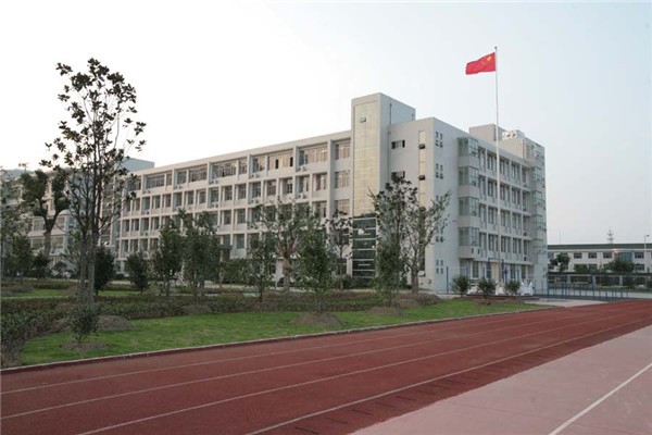 江蘇省前黃高級(jí)中學(xué)國(guó)際分校入學(xué)要求