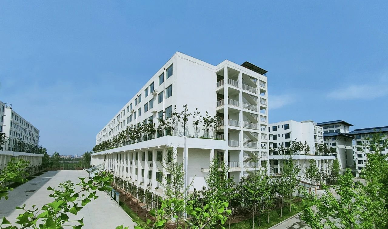 濟南市章丘區(qū)雙語學(xué)校