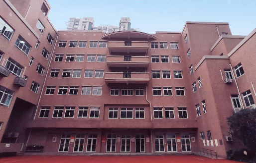 上海民辦南模中學2024年招生學費是多少？