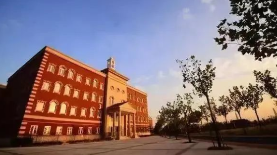 2024年上海惠靈頓國際學(xué)校招生入學(xué)學(xué)費(fèi)及升學(xué)情況