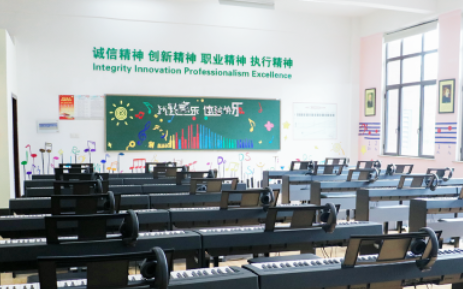 2023年義烏楓葉國(guó)際學(xué)校初中招生信息